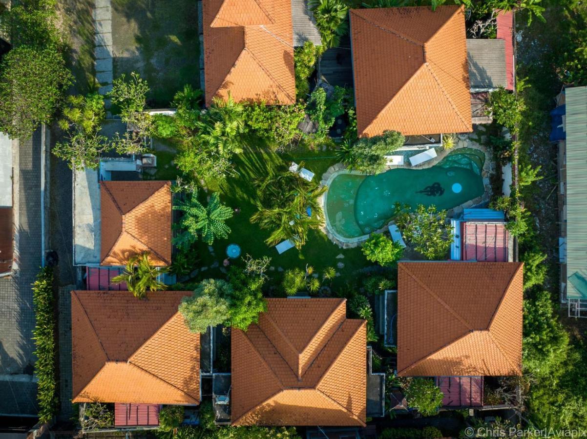 Villa Shantitara Bungalows Sanur  Exterior photo
