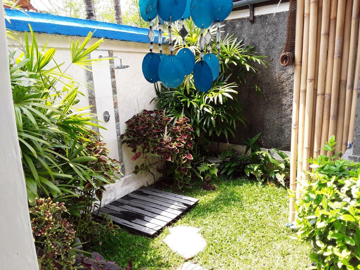 Villa Shantitara Bungalows Sanur  Exterior photo